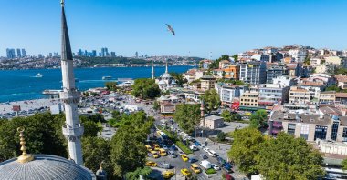 An aerial view showing Üsküdar Square and the nearby coastline, Istanbul, Türkiye, July 17, 2025. (Shutterstock Photo)