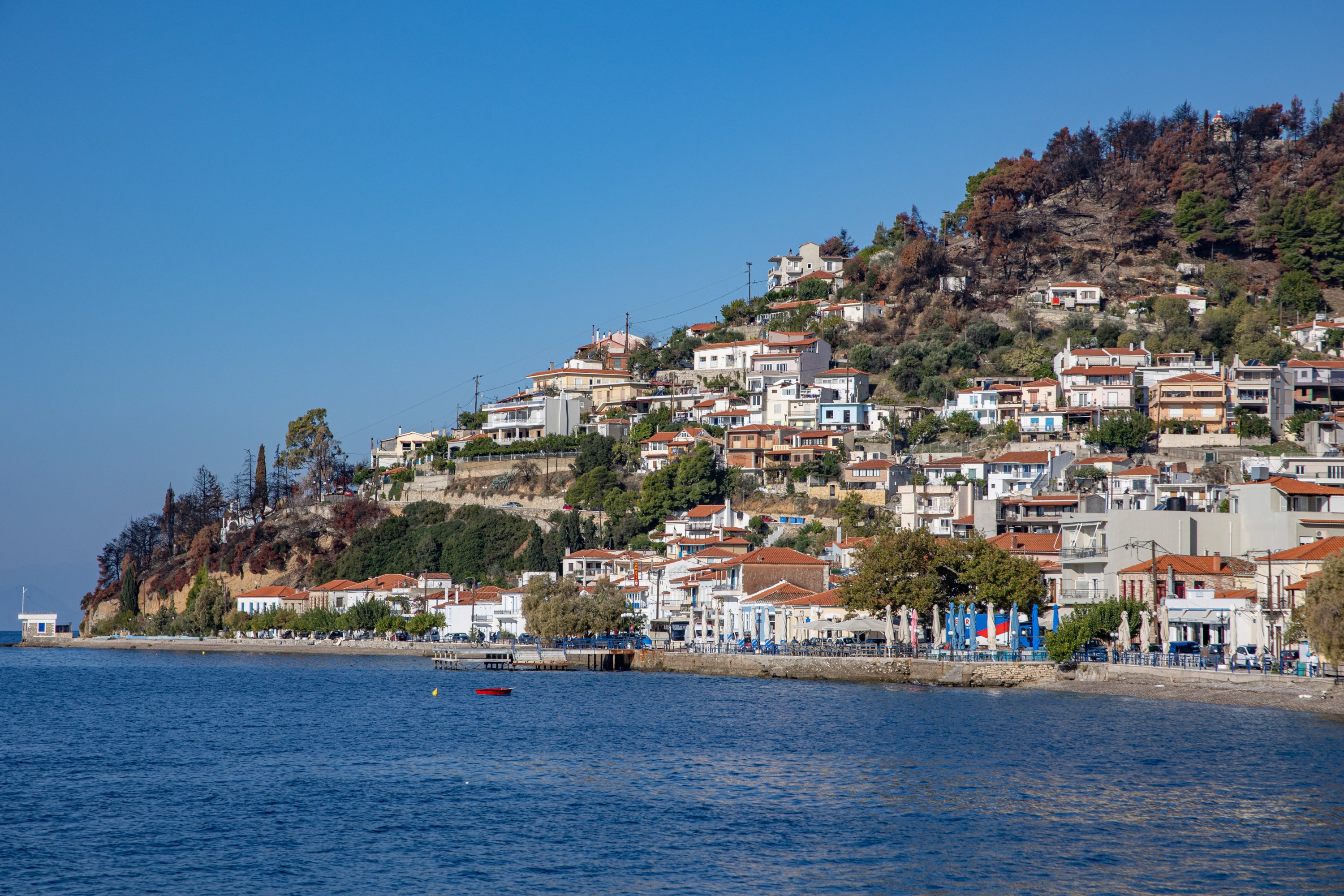 Magnitude 5.4 offshore quake rattles Greece's Evia, nearby areas