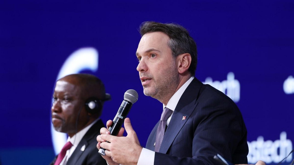 Energy and Natural Resources Minister Alparslan Bayraktar speaks during the opening ministerial panel of the Gastech 2025 forum, Milan, Italy, Sept. 9, 2025. (AA Photo)