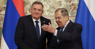 Milorad Dodik (L), who was recently stripped of his mandate as the autonomous Serb Republic&#039;s president, and Russian Foreign Minister Sergei Lavrov attend a news conference following their talks in Moscow, Russia, Sept. 9, 2025. (Reuters Photo)