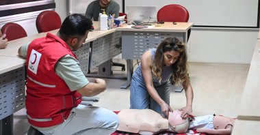 Turkish Red Crescent (Kızılay) conducts first aid training for participants in Adana, Türkiye, Sept. 9, 2025. (AA Photo)