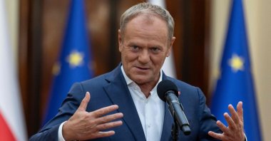 Poland&#039;s Prime Minister Donald Tusk gestures as he addresses the late evening press conference in the government building after attending the National Security Council convened by Poland&#039;s President at the Presidential Palace, Warsaw,  Sept. 11, 2025. (AFP Photo)