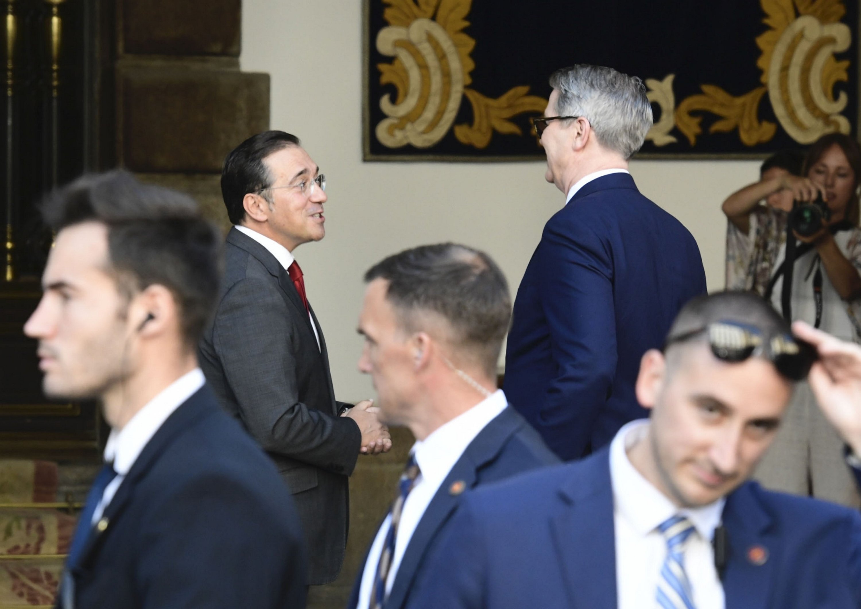 US, China start talks in Spain on trade irritants, TikTok deadline