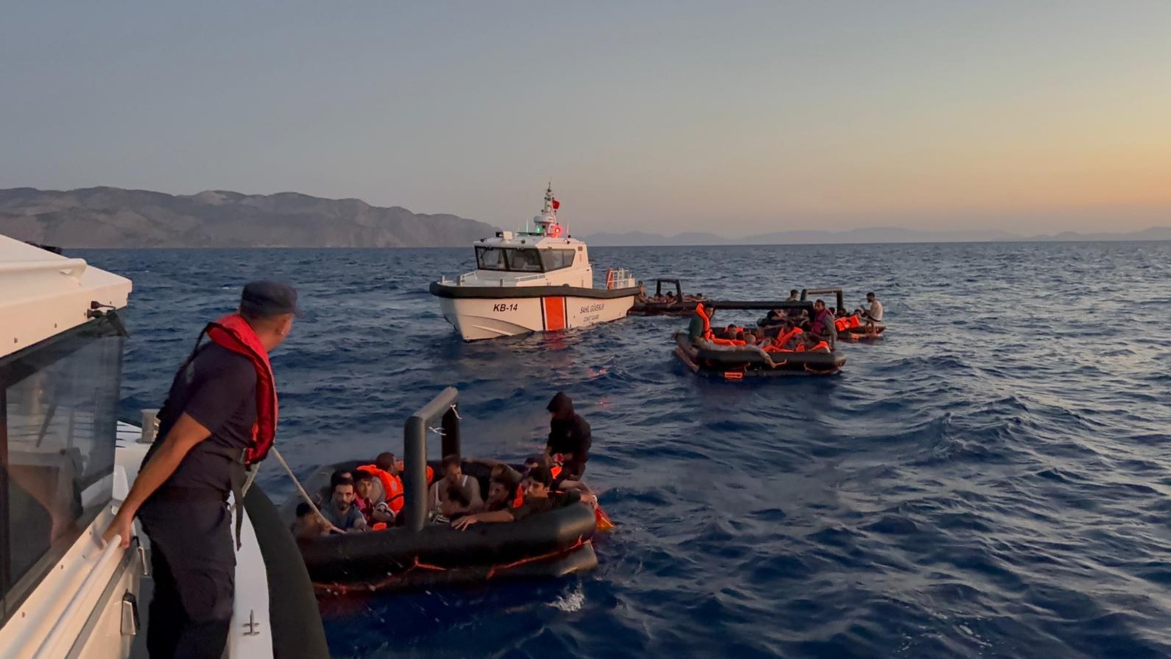 The Turkish coast guard rescues 74 irregular migrants off Muğla province, Türkiye, Sept.15, 2025 (IHA Photo)