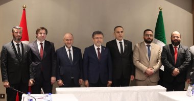 Turkish Agriculture and Forestry Minister Ibrahim Yumaklı (4th-L) and Syrian Agriculture Minister Amjad Badr (3rd-R) meet in Damascus, Syria, Sept. 14, 2025. (AA Photo)