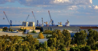 A view from the cranes and oil tanks at a free trade zone in Antalya, southern Türkiye, Dec. 12, 2018. (Shutterstock Photo)