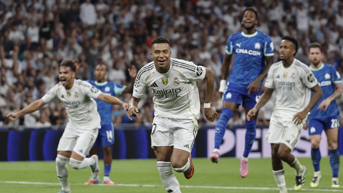 Real Madrid&#039;s Kylian Mbappe celebrates scoring the 2-1 goal during the UEFA Champions League match against Marseille, Madrid, Spain, Sept. 16, 2025. (EPA Photo)