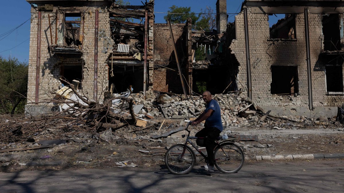Ukraine reconstruction offers Turkish firms $50B project portfolio