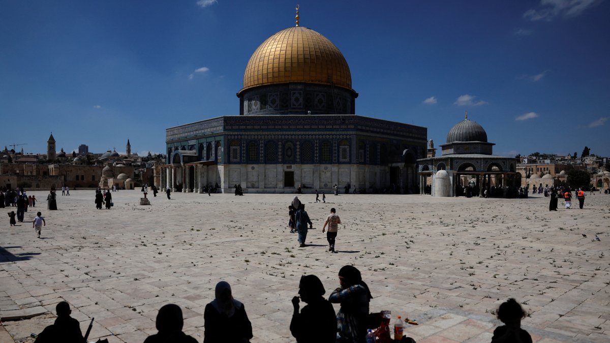 People gather to celebrate the Prophet Muhammad's birthday at the Al-Aqsa Mosque compound in the Old City, East Jerusalem, occupied Palestine, Sept. 4, 2025. (Reuters Photo)