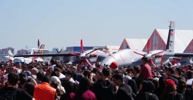 Crowds are seen at Atatürk Airport as the aerospace and technology festival Teknofest begins, Istanbul, Türkiye, Sept. 17, 2025. (AA Photo)
