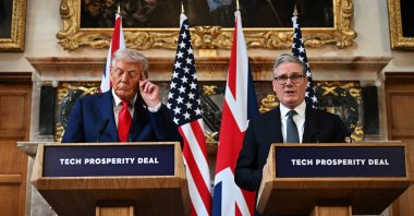 U.S. President Donald Trump and U.K. Prime Minister Keir Starmer hold a press conference at Chequers at the conclusion of a state visit in Aylesbury, England, Sept. 18, 2025.(Reuters Photo)