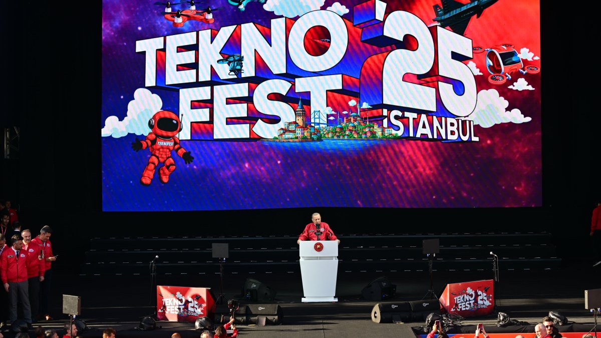 President Recep Tayyip Erdoğan speaks at Teknofest 2025 in Istanbul, Sept. 19, 2025. (AA Photo)