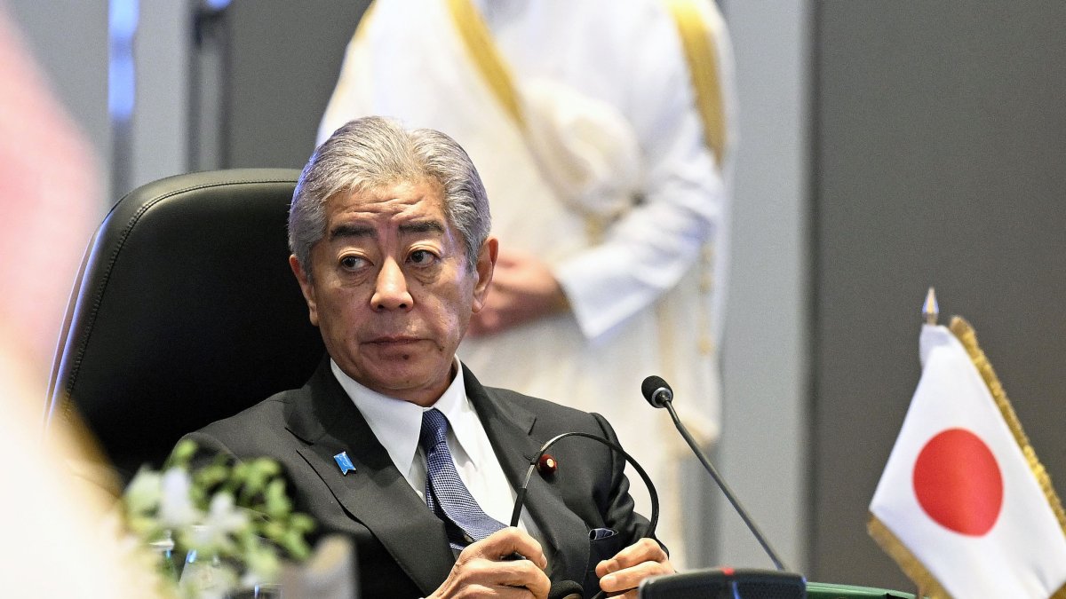 Japan&#039;s Foreign Minister Takeshi Iwaya attends the Gulf Cooperation Council (GCC) Foreign Ministers meeting in Kuwait City, Sept.1, 2025. (AFP Photo)