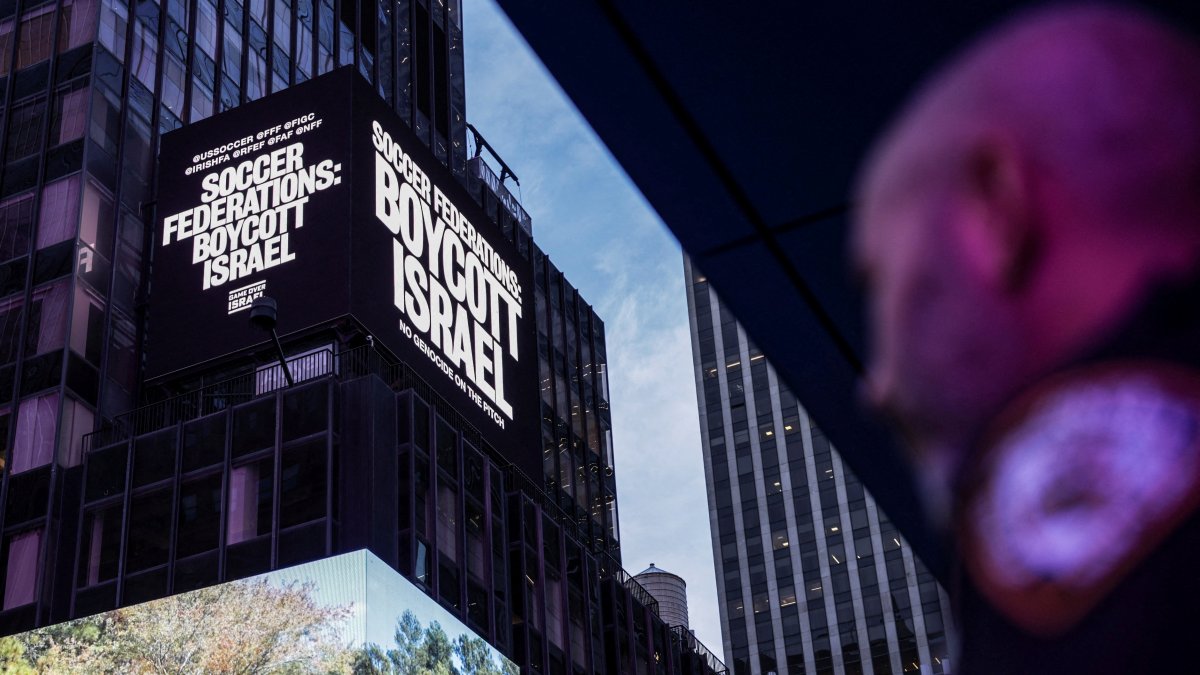 A billboard in Times Square displays the message &quot;Soccer Federations: Boycott Israel&quot; as part of the campaign by Game Over Israel calling for a boycott of Israel by national soccer federations over the war in Gaza, in New York City, U.S., September 16, 2025. (Reuters Photo)
