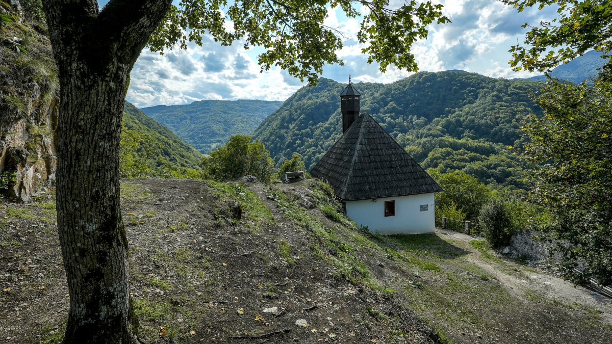 A view of the historic Kuslat Mosque in Zvornik, Bosnia and Herzegovina, Sept. 20, 2025. (AA Photo)