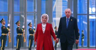 First lady Emine Erdoğan and President Recep Tayyip Erdoğan attend a welcoming ceremony at the SCO summit, Tianjin, China, Aug. 31, 2025. (AFP Photo)
