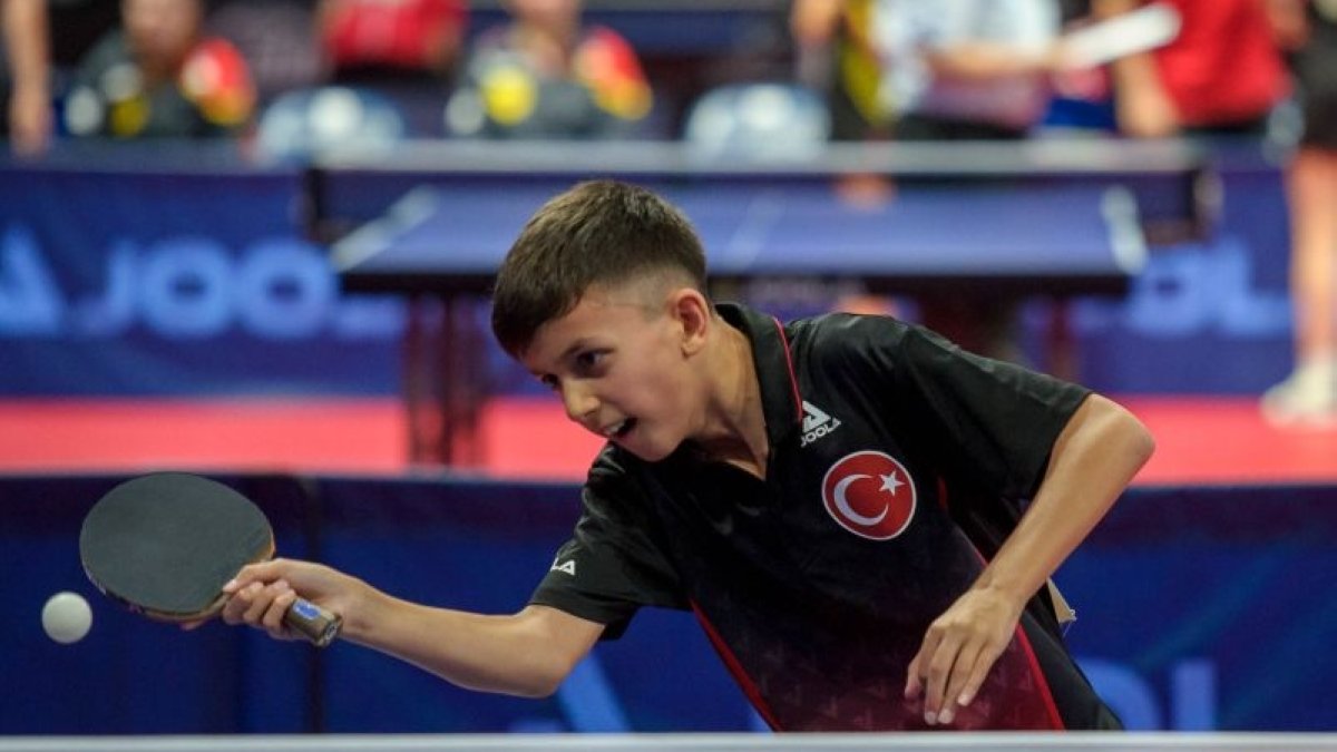 Türkiye’s teen Görkem Öçal targets World Junior table tennis gold