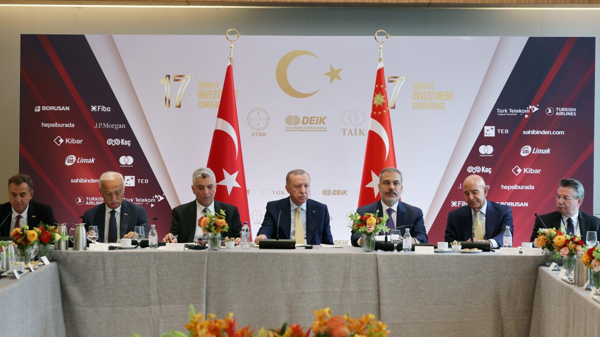 President Recep Tayyip Erdoğan attends the Türkiye-U.S. Business Council (TAIK) conference at the Turkish House, New York, U.S., Sept. 22, 2025. (IHA Photo)