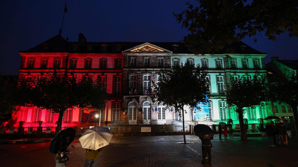 A view of the town hall illuminated in the colors of the Palestinian flag, Strasbourg, eastern France, Sept. 22, 2025. (AFP Photo)