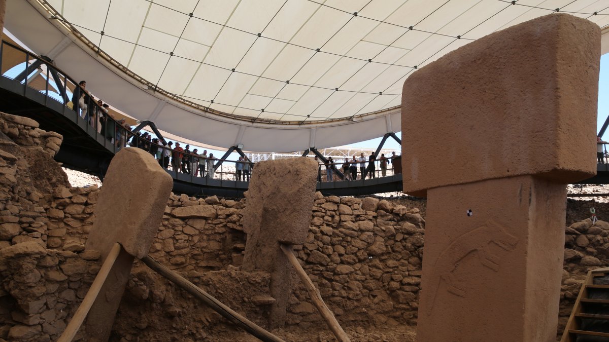 Visitors explore the ancient Göbeklitepe archaeological site in Şanlıurfa, southeastern Türkiye, Sept. 19, 2025. (AA Photo)