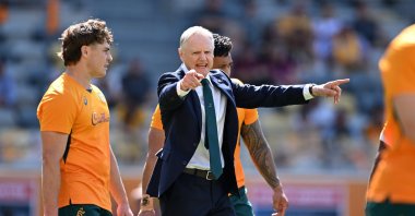 Australian coach Joe Schmidt (C), reacts before the 2025 Rugby Championship match between the Australian Wallabies and Argentina Pumas at Queensland Country Bank Stadium, Townsville, Australia, Sept. 6, 2025. (EPA Photo)