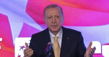 President Recep Tayyip Erdoğan speaks at a dinner hosted by TASC, New York, Sept. 22, 2025. (AA Photo)