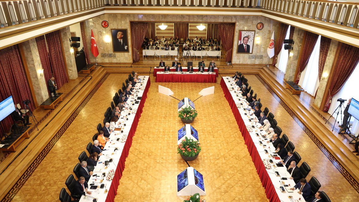 A view of the meeting of the parliamentary committee, Ankara, Türkiye, Sept. 24, 2025. (DHA Photo)