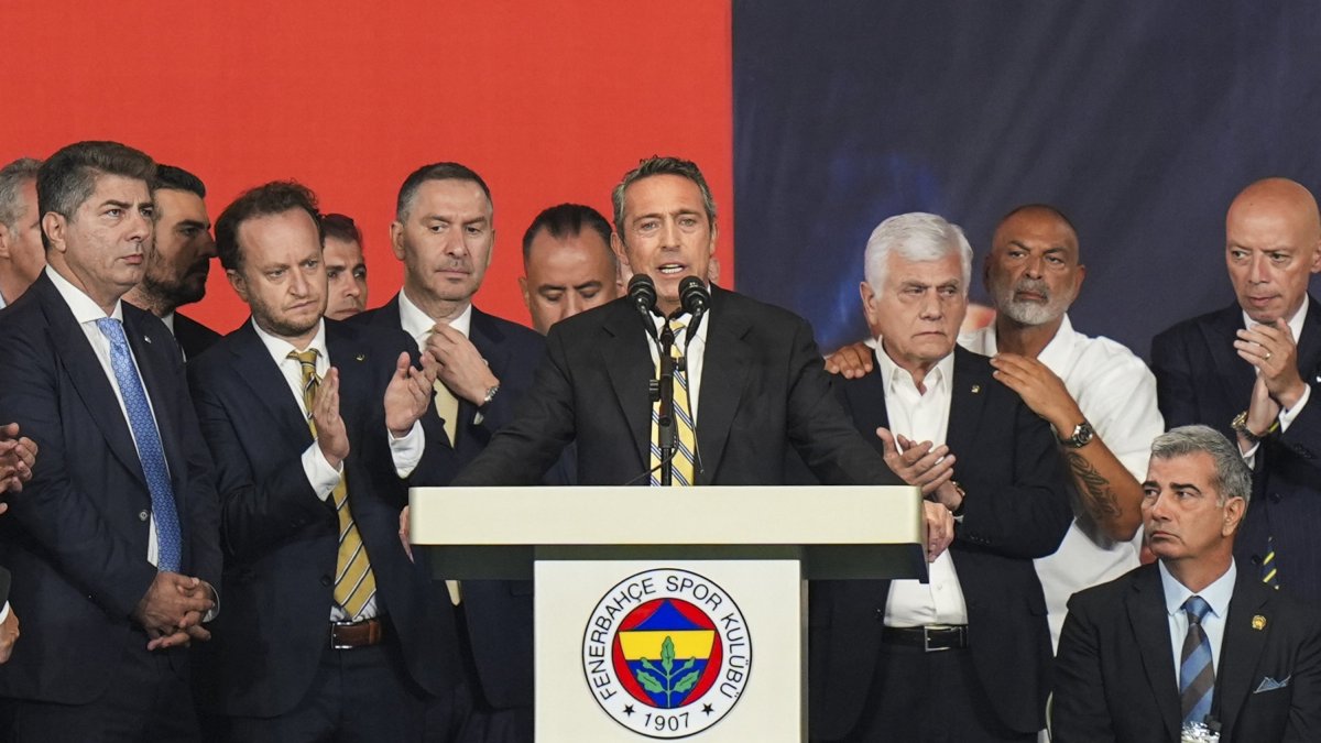 Ali Koç bids farewell to Fenerbahçe with heartfelt message of unity