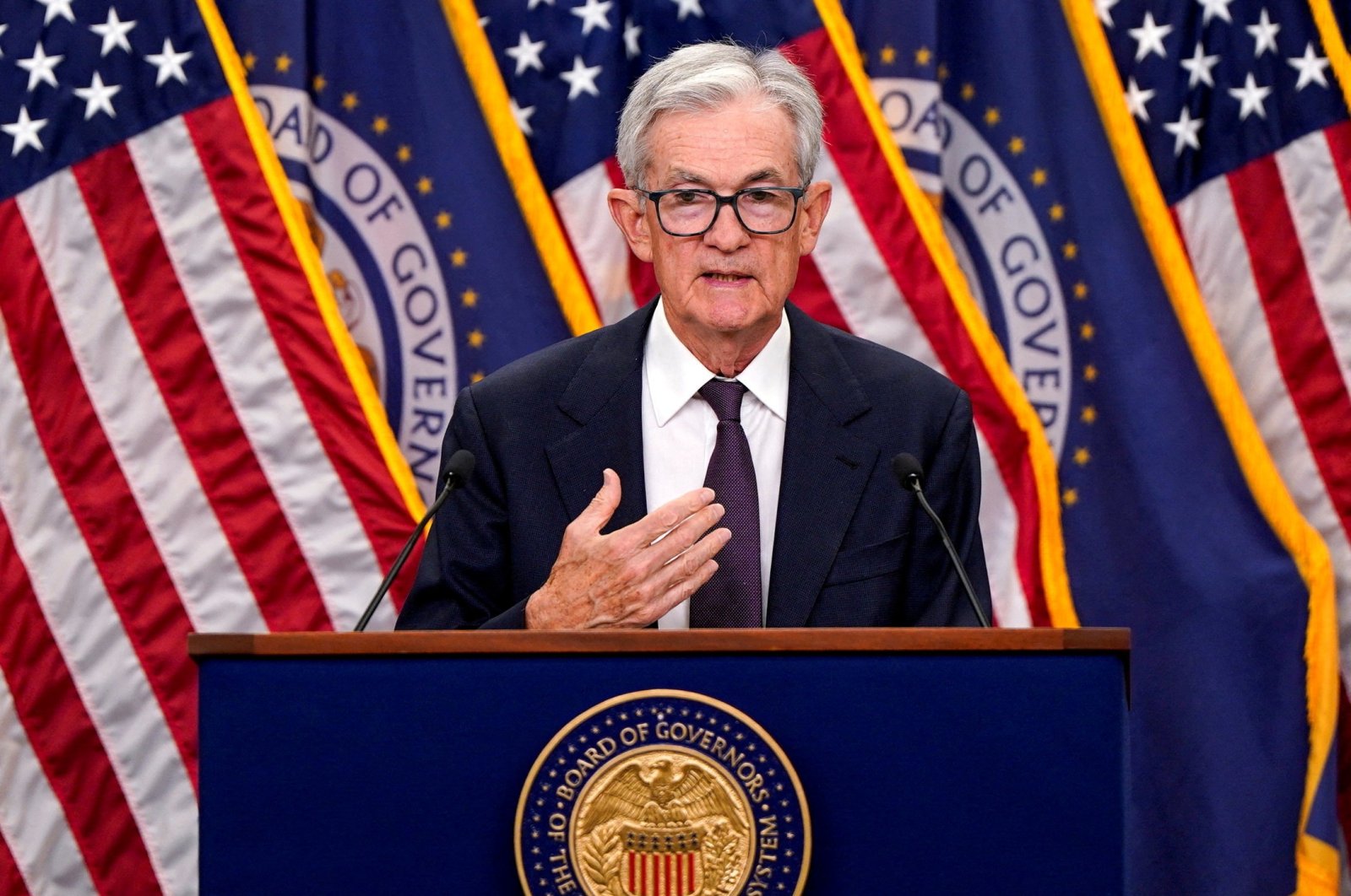 🟥 (Market Recap)"Oro in calo a $3,730: Fed divisa e vendite di case in aumento"