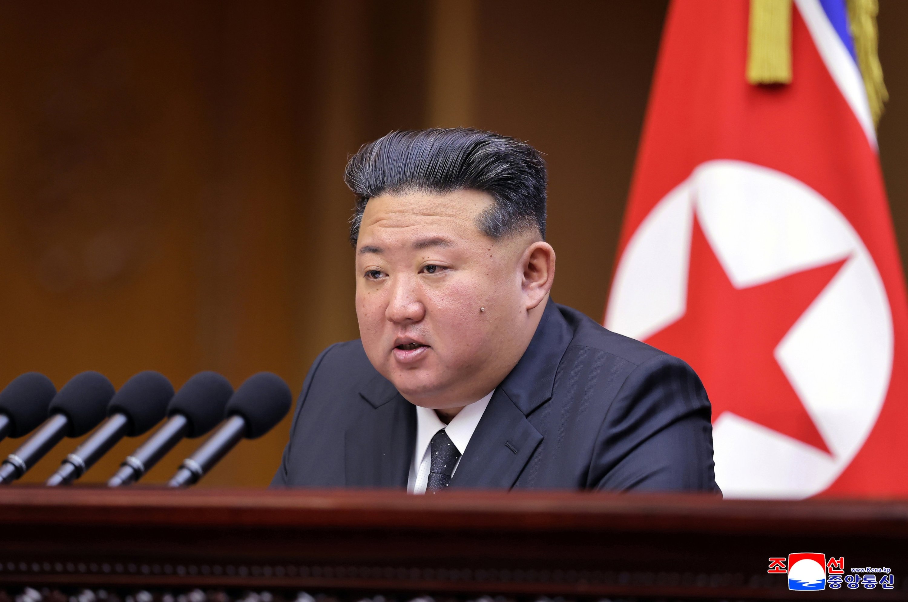 North Korea holds up to 2 tons of weapons-grade uranium: Seoul