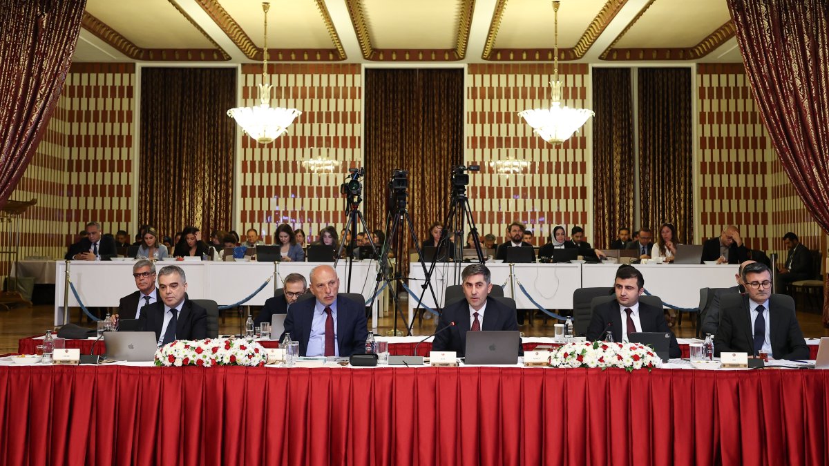 Think tank representatives are seen during the parliamentary commission for the terror-free Türkiye process, Ankara, Türkiye, Sept. 24, 2025. (AA Photo)