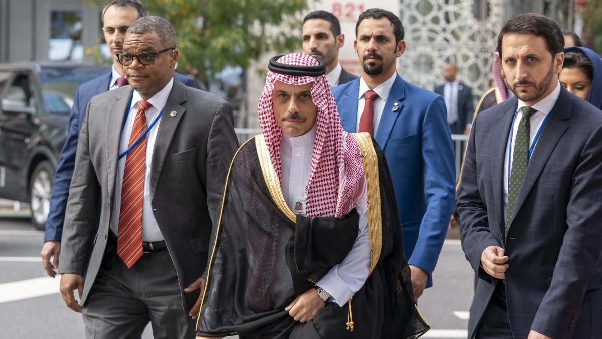 Saudi Arabia&#039;s Minister of Foreign Affairs, Prince Faisal bin Farhan Al-Saud arrives for the 80th session of the United Nations General Assembly (UNGA) at the United Nations headquarters in New York, Sept. 23, 2025. (EPA Photo)