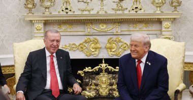 President Recep Tayyip Erdoğan (L) is seen with U.S. President Donald Trump at the Oval Office, the White House, Washington, U.S., Sept. 25, 2025. (AA Photo)