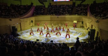 A Chinese dance group is seen performing at CSO Ada, Ankara, Türkiye, Sept. 25, 2025. (AA Photo)