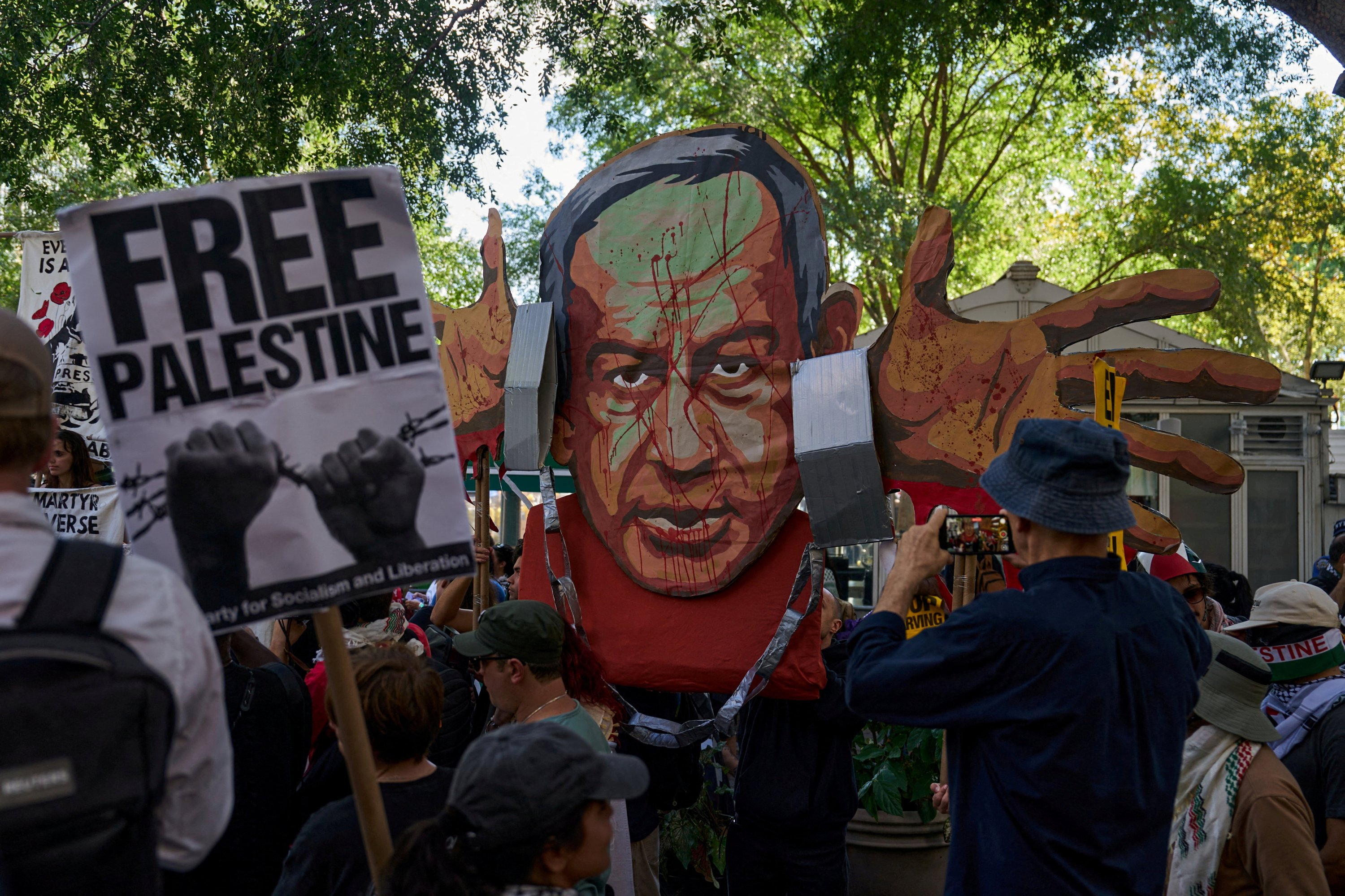 Erdogan poziva k sojenju Netanyahuu in njegovi vladi zaradi genocida v Gazi