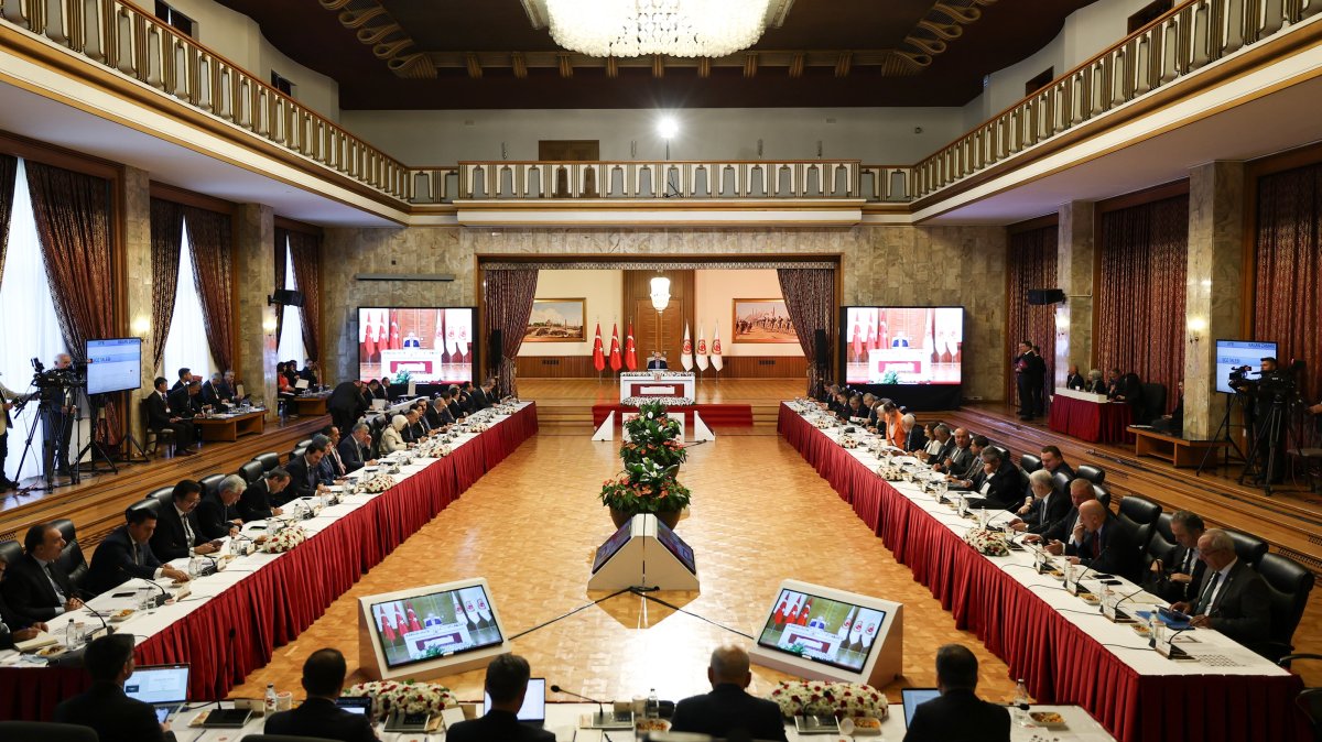 A view of the session of the parliamentary committee, Ankara, Türkiye, Sept. 24, 2025. (AA Photo)