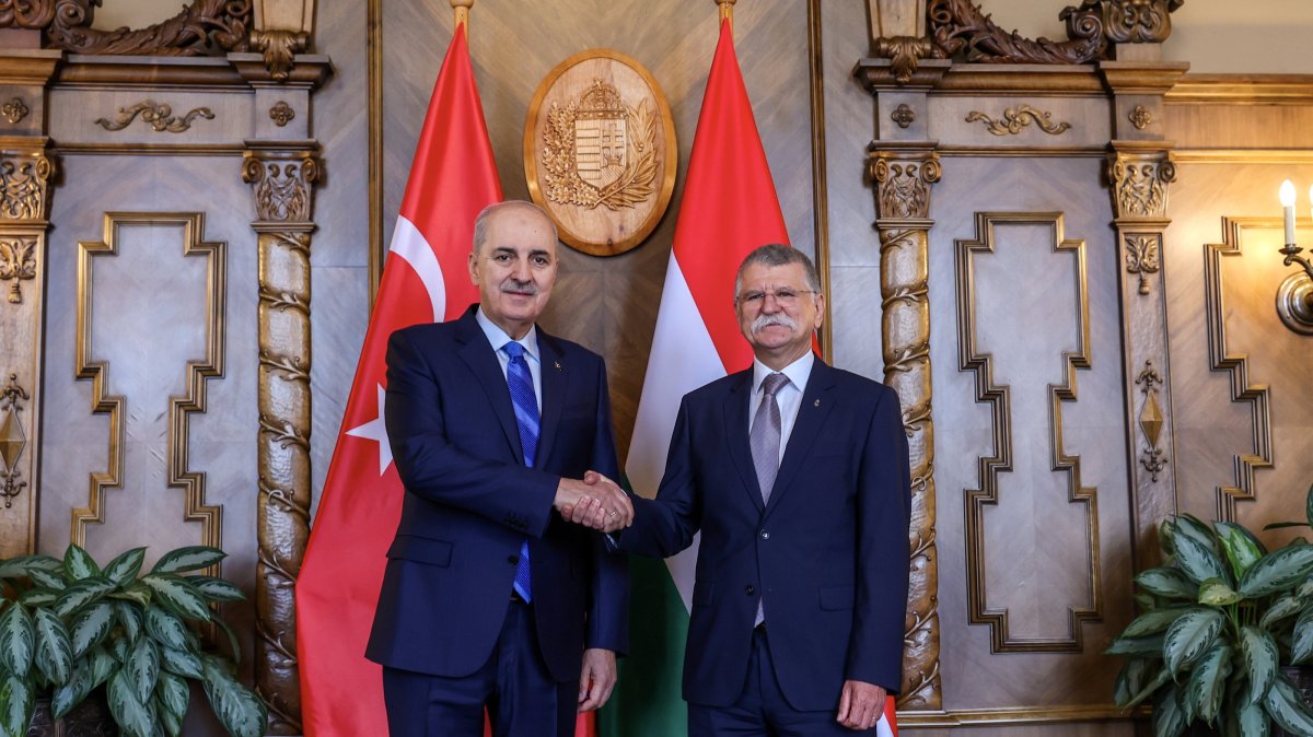 Hungarian Parliament Speaker Laszlo Kover (R) shakes hands with his Turkish counterpart, Numan Kurtulmuş, Budapest, Hungary, Sept. 29, 2025. (AA Photo)