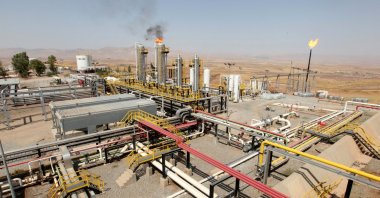 A flame rises from a chimney at Taq Taq oil field in Erbil, northern Iraq, Aug. 16, 2014. (Reuters Photo)