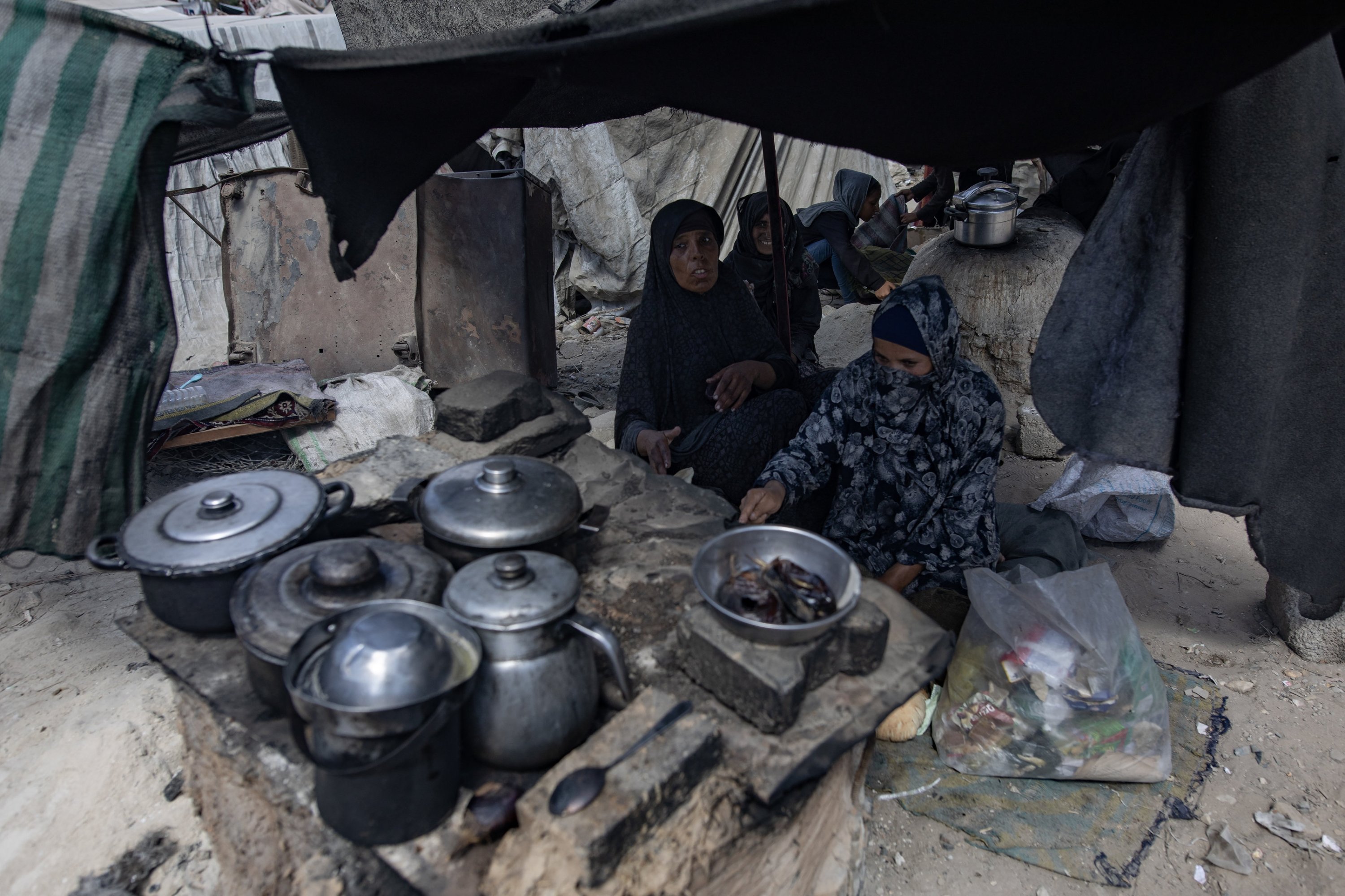 Hamas pledges careful review of Trump Gaza plan amid global scrutiny