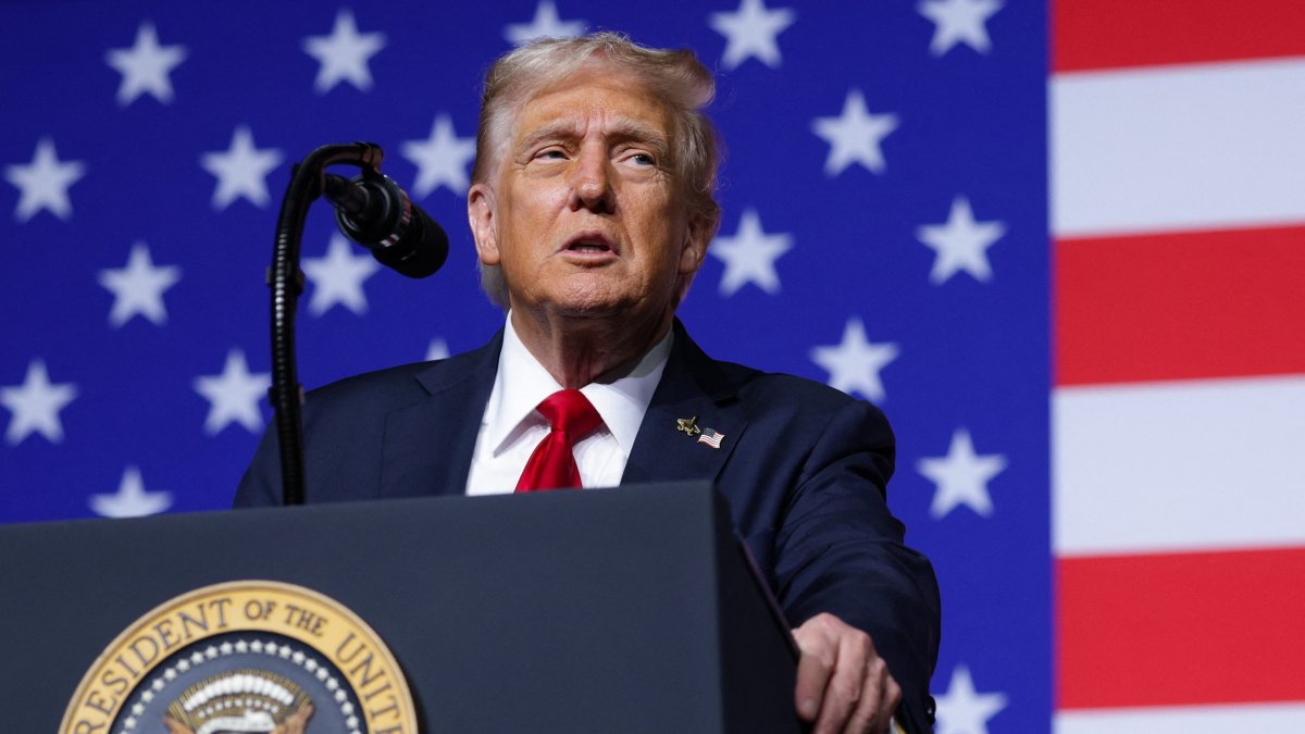 U.S. President Donald Trump speaks to senior military leaders at Marine Corps Base Quantico, Quantico, Virginia, U.S., Sept. 30, 2025. (AFP Photo)