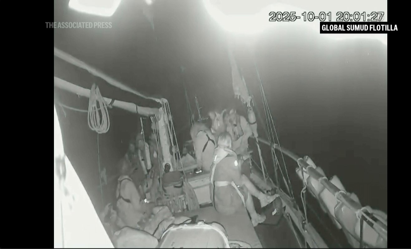 Israel illegally detains 223 activists from Gaza aid flotilla