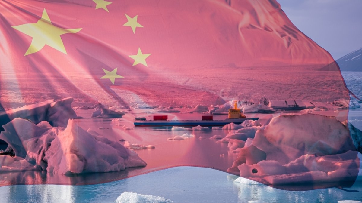 China launches first ship to Europe via Arctic route