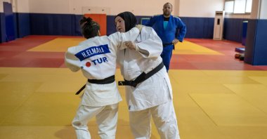 Turkish para-judokas Havva Elmalı (L) and Nazan Akın Güneş spar during a training session, Ankara, Türkiye, Sept. 30, 2025. (AA Photo)