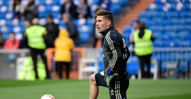 Real Madrid&#039;s goalkeeper Luca Zidane warms up before the Spanish League football match between Real Madrid CF and SD Huesca at the Santiago Bernabeu stadium in Madrid, Spain, March 31, 2019. (AFP File Photo)