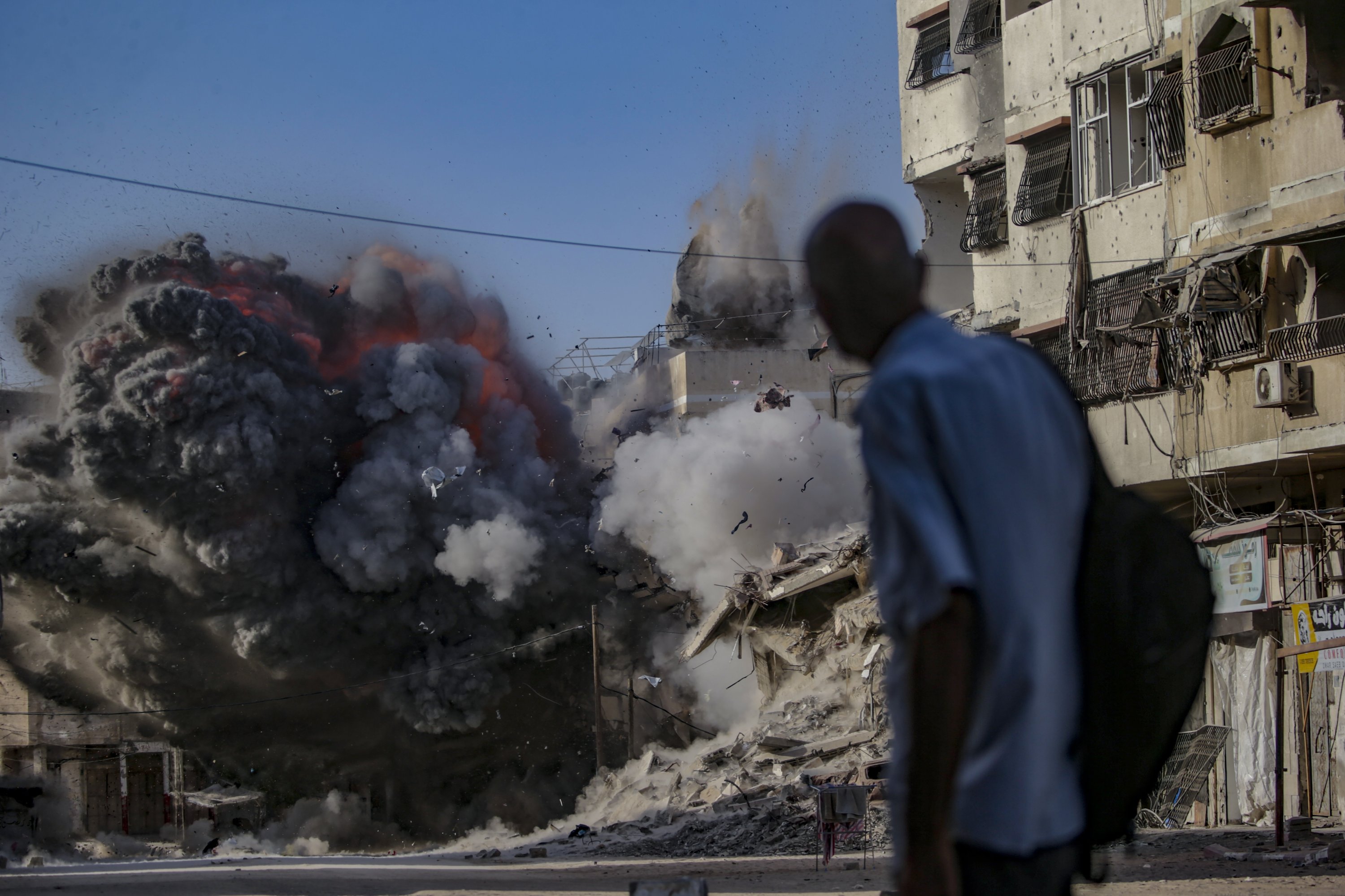 Israel says to begin 1st stage of Trump’s Gaza cease-fire plan