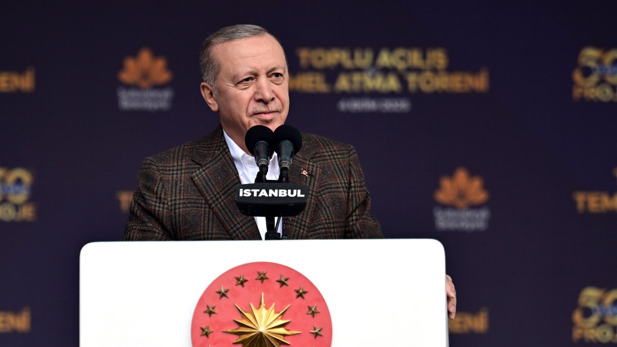 President Recep Tayyip Erdoğan speaks at a mass inauguration and groundbreaking ceremony in Istanbul, Türkiye, Oct. 4, 2025. (AA Photo)