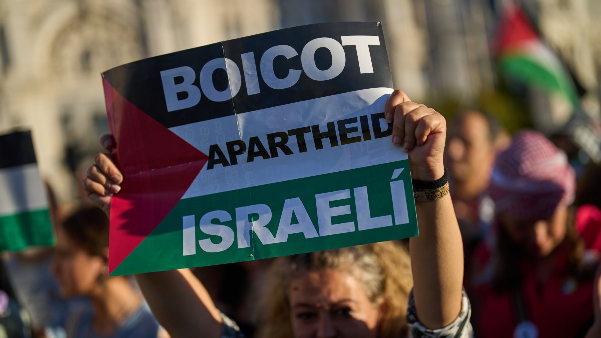 2 years into Gaza genocide, global boycotts batter brands linked to Israel