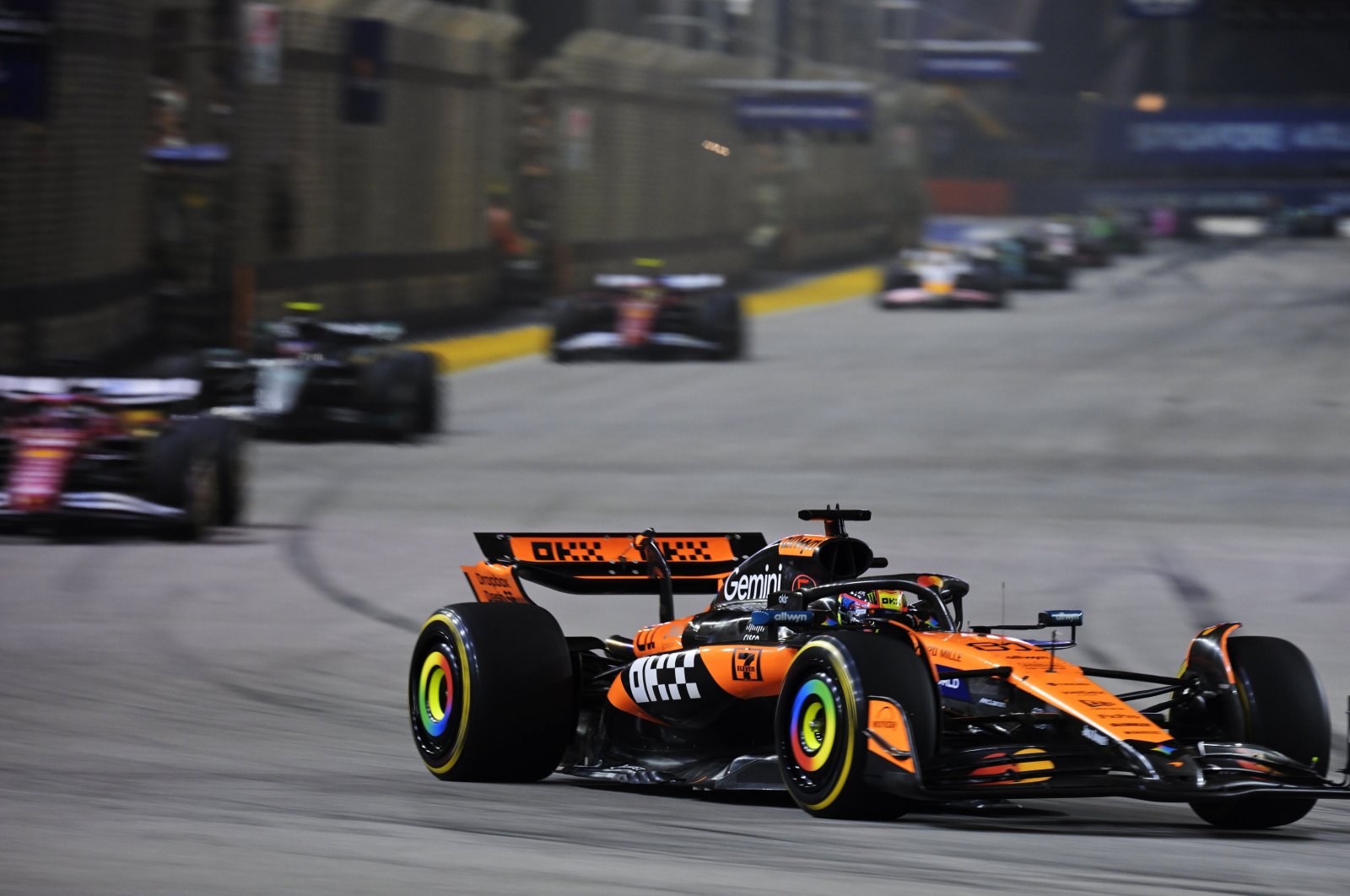 McLaren launches internal review after Norris-Piastri Singapore clash |  Daily Sabah