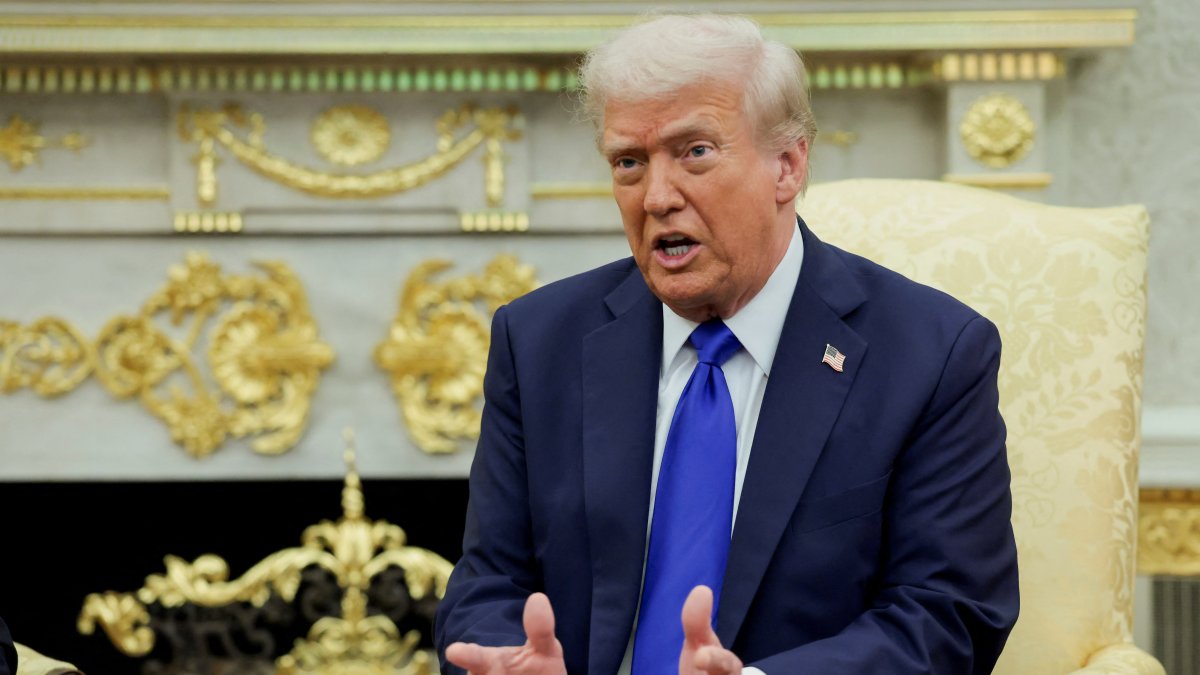 U.S. President Donald Trump speaks as he and Canada&amp;#039;s Prime Minister Mark Carney (not pictured) meet in the Oval Office at the White House in Washington, D.C., U.S., Oct. 7, 2025. (Reuters Photo)