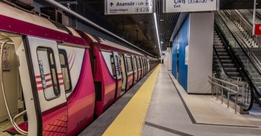 The Sabiha Gökçen Airport metro line, one of the city’s main routes used by travelers with luggage, Istanbul, Türkiye, Oct. 10, 2022. (Shutterstock Photo)